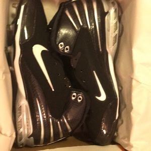 New in box mens vintage Nike air zoom assassin td sz 14.5 football cleats black